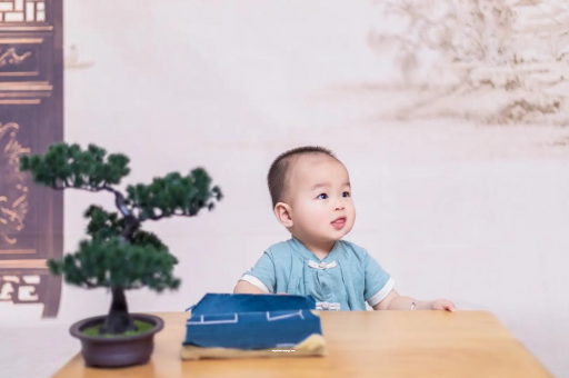 陇南宝宝总是抠鼻子 陇南宝宝总是抠鼻子